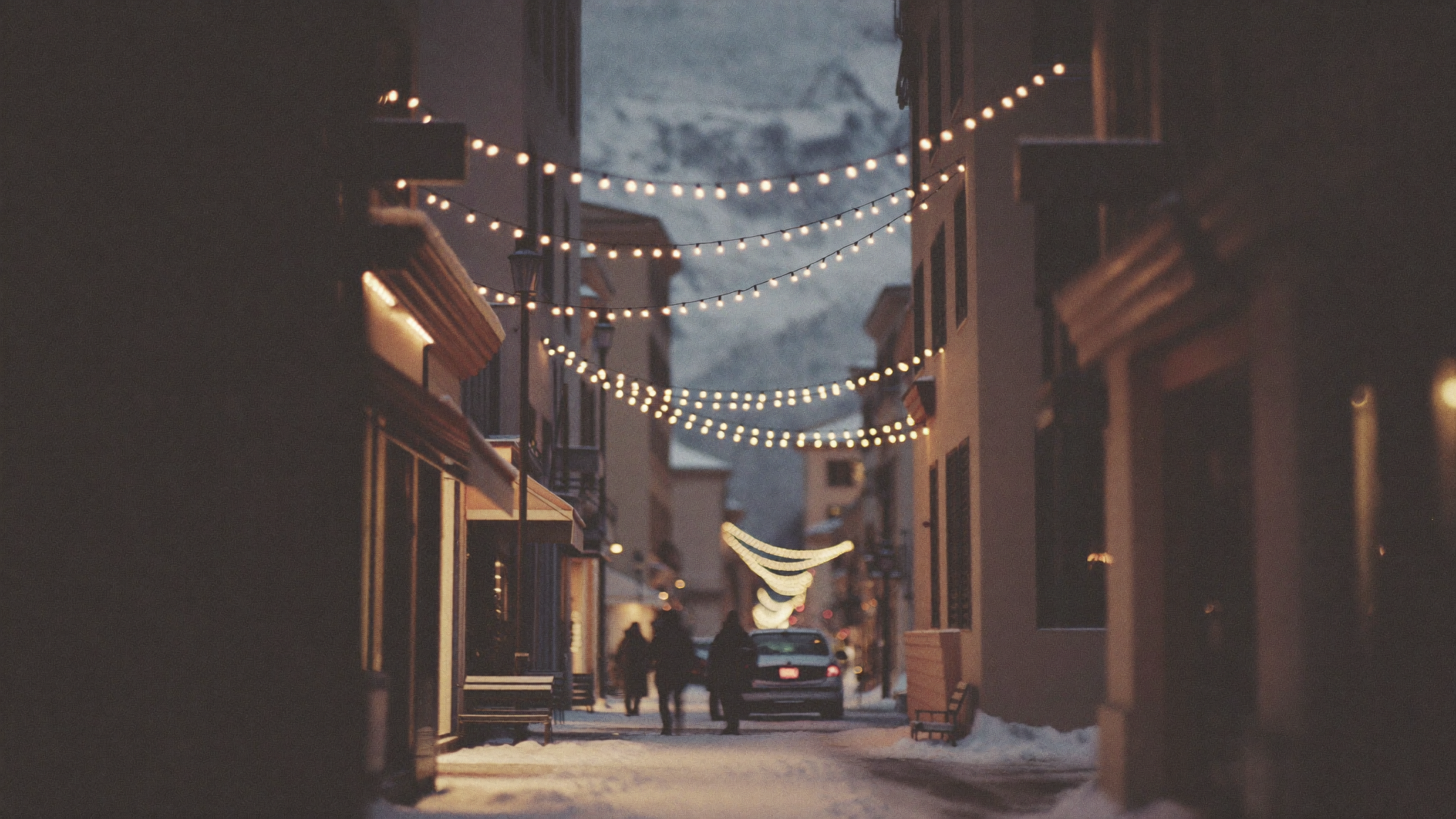 Apres-ski street life and thermal spa moments in Andorra